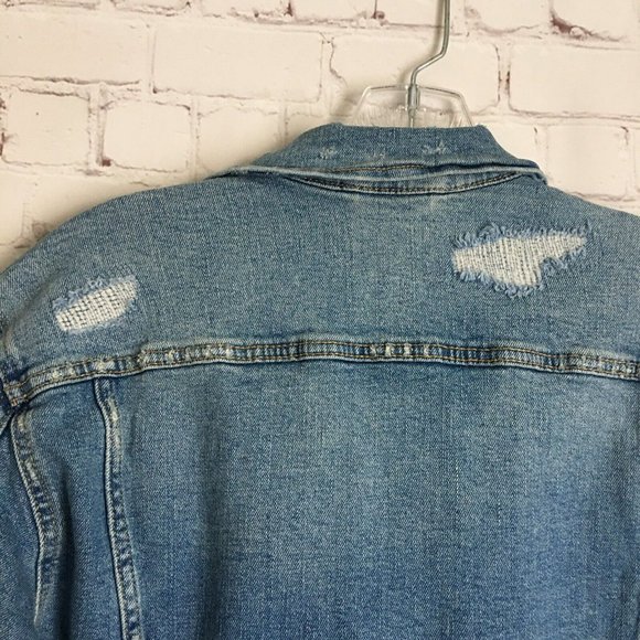 Old Navy Distressed Jean Jacket M Patched Frayed Destroyed Denim Trucker - Picture 3 of 9